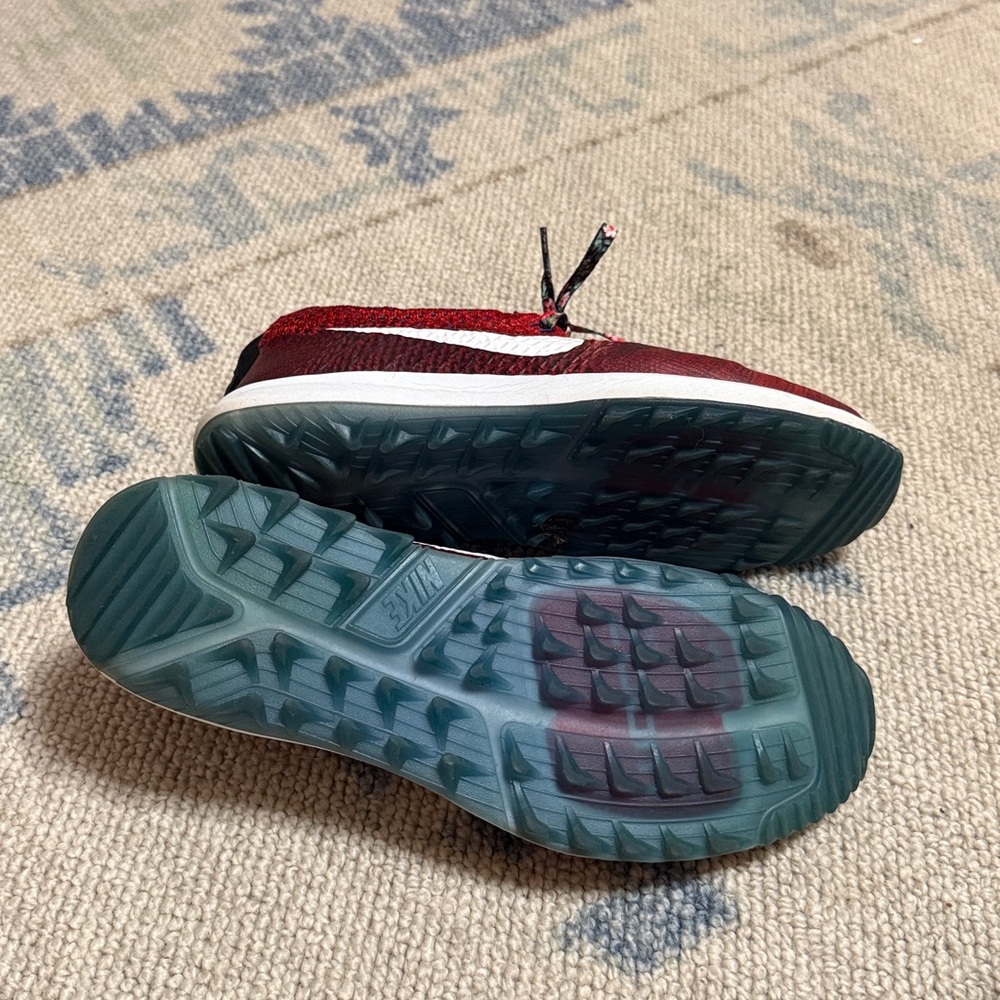 Nike Flyknit Racer G Golf Shoes - Picture 8 of 8